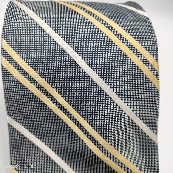 Brooks Basics Silk Necktie Gray and Yellow Striped Men's Tie Made In USA Formal - Picture 2 of 7